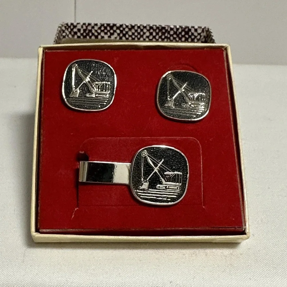 VTG Cufflinks Tie Bar‎ Set Gold Tone Steam Shovel Paper Gift Box Tweed Print